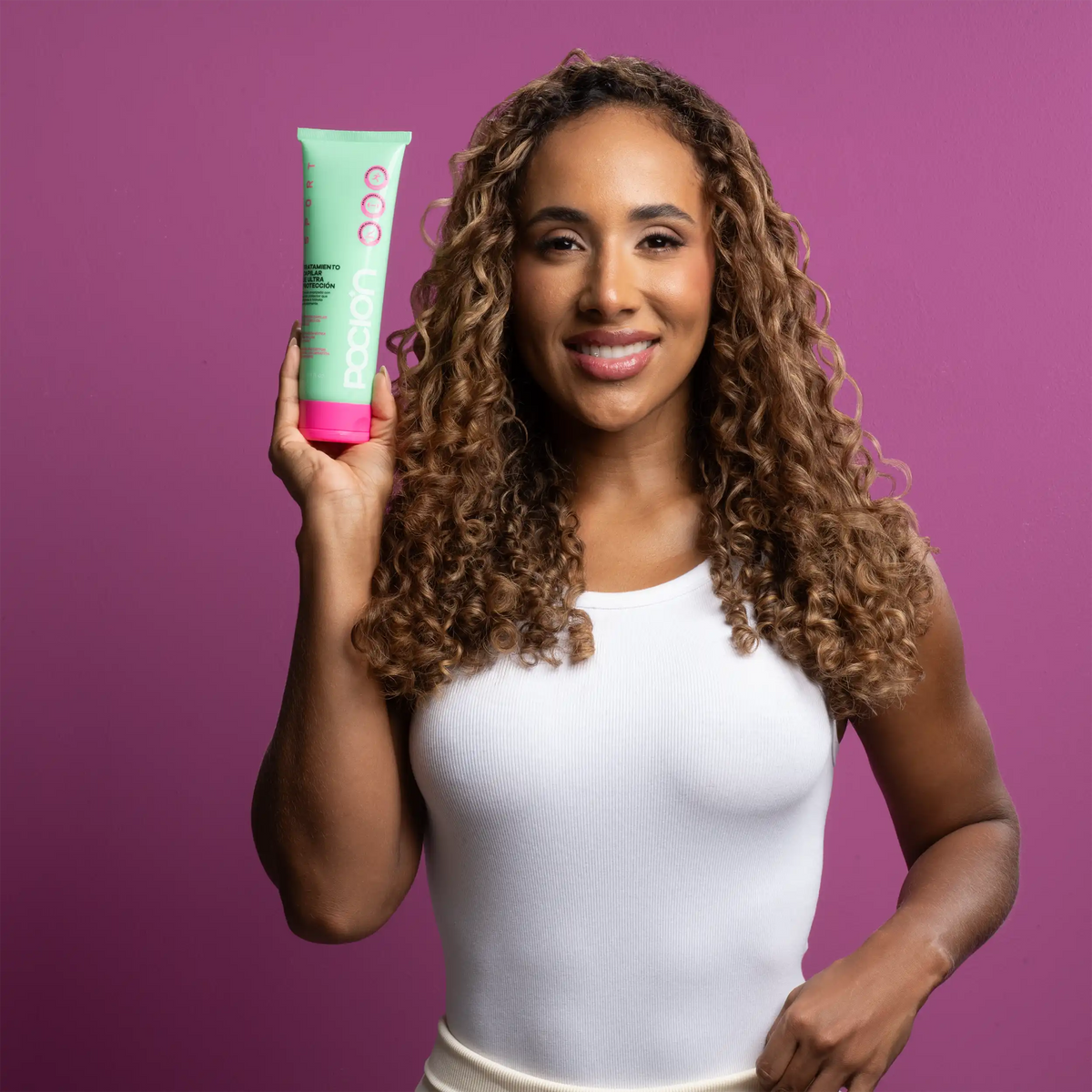  La Pocion Sport – Tratamiento Capilar de Ultra Protección para Estilos de Vida Activos - Active Hair Treatment - Hydrating & Protecting Formula with Argan Coconut & Coffee Oils 250 ml